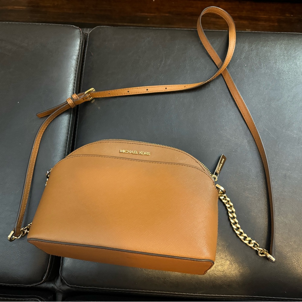 Michael Kor’s Crossbody